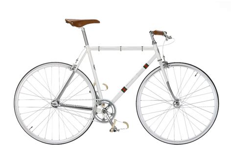 “Bianchi by Gucci” bicycles introduced 